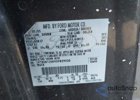 2005 Ford F-150 Xlt z USA, uszkodzony, nr VIN 1FTRW12W95FB29520